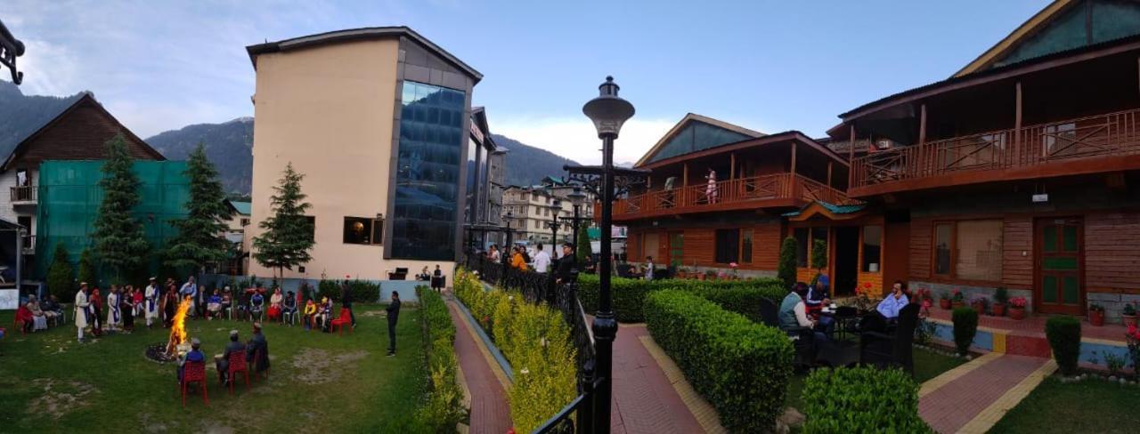 Himalayan Nomad Cottage, Manali ! All 2 Bedroom Independent Cottages ! Personal Lawn Every Cottage ! Parking ! Scenic Mountains View ! Spacious Rooms ! Extérieur photo
