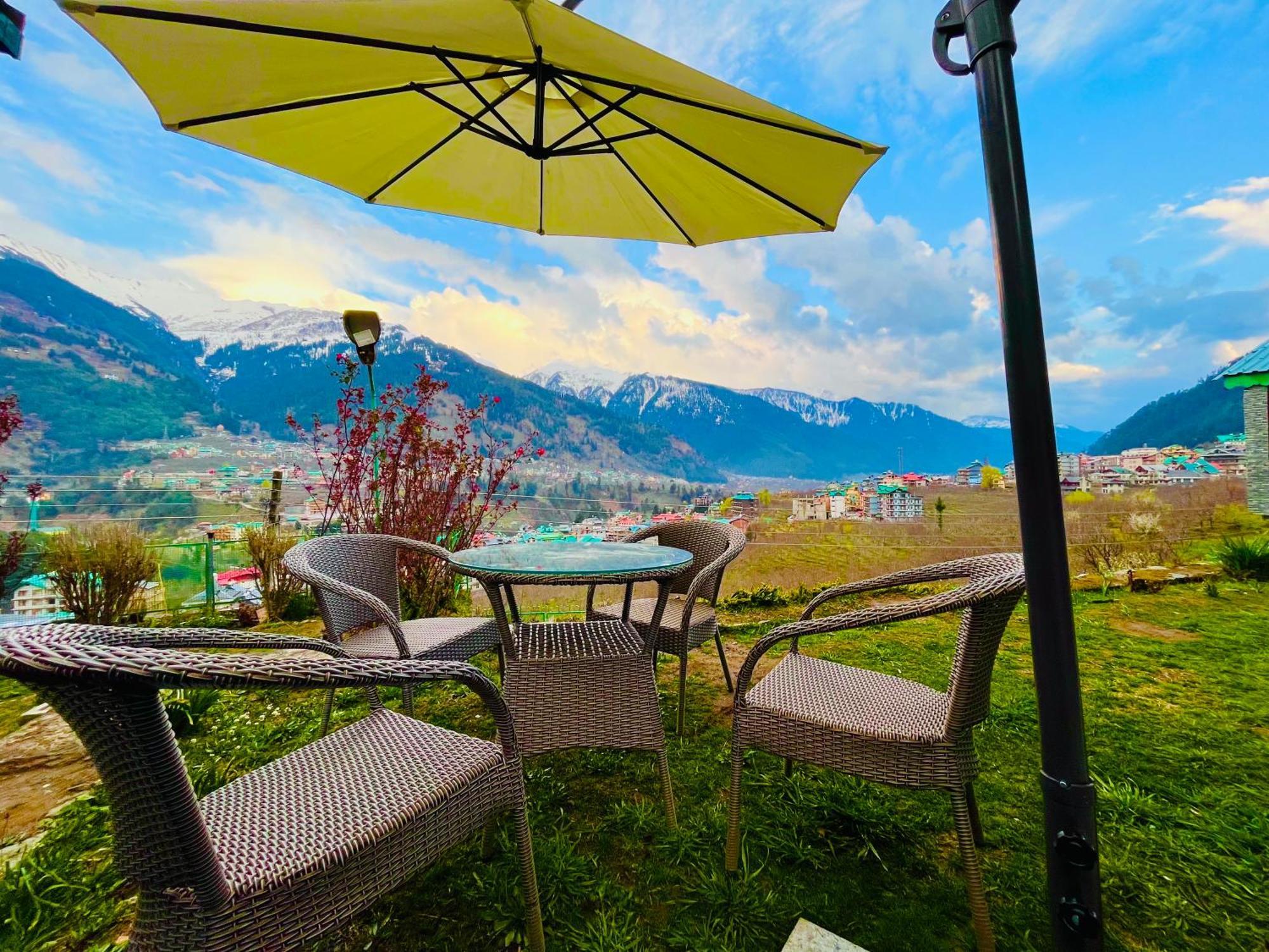 Himalayan Nomad Cottage, Manali ! All 2 Bedroom Independent Cottages ! Personal Lawn Every Cottage ! Parking ! Scenic Mountains View ! Spacious Rooms ! Extérieur photo