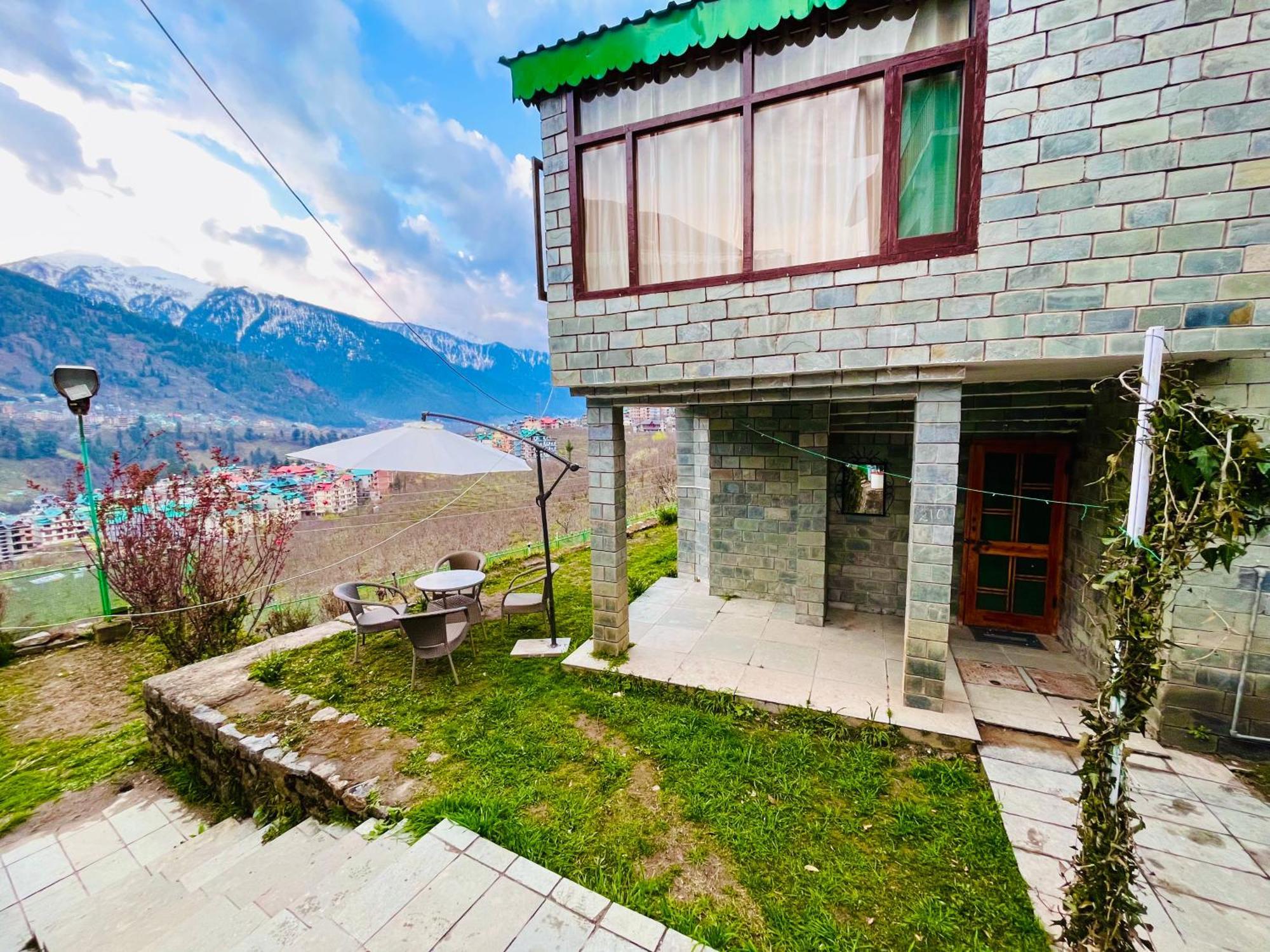 Himalayan Nomad Cottage, Manali ! All 2 Bedroom Independent Cottages ! Personal Lawn Every Cottage ! Parking ! Scenic Mountains View ! Spacious Rooms ! Extérieur photo
