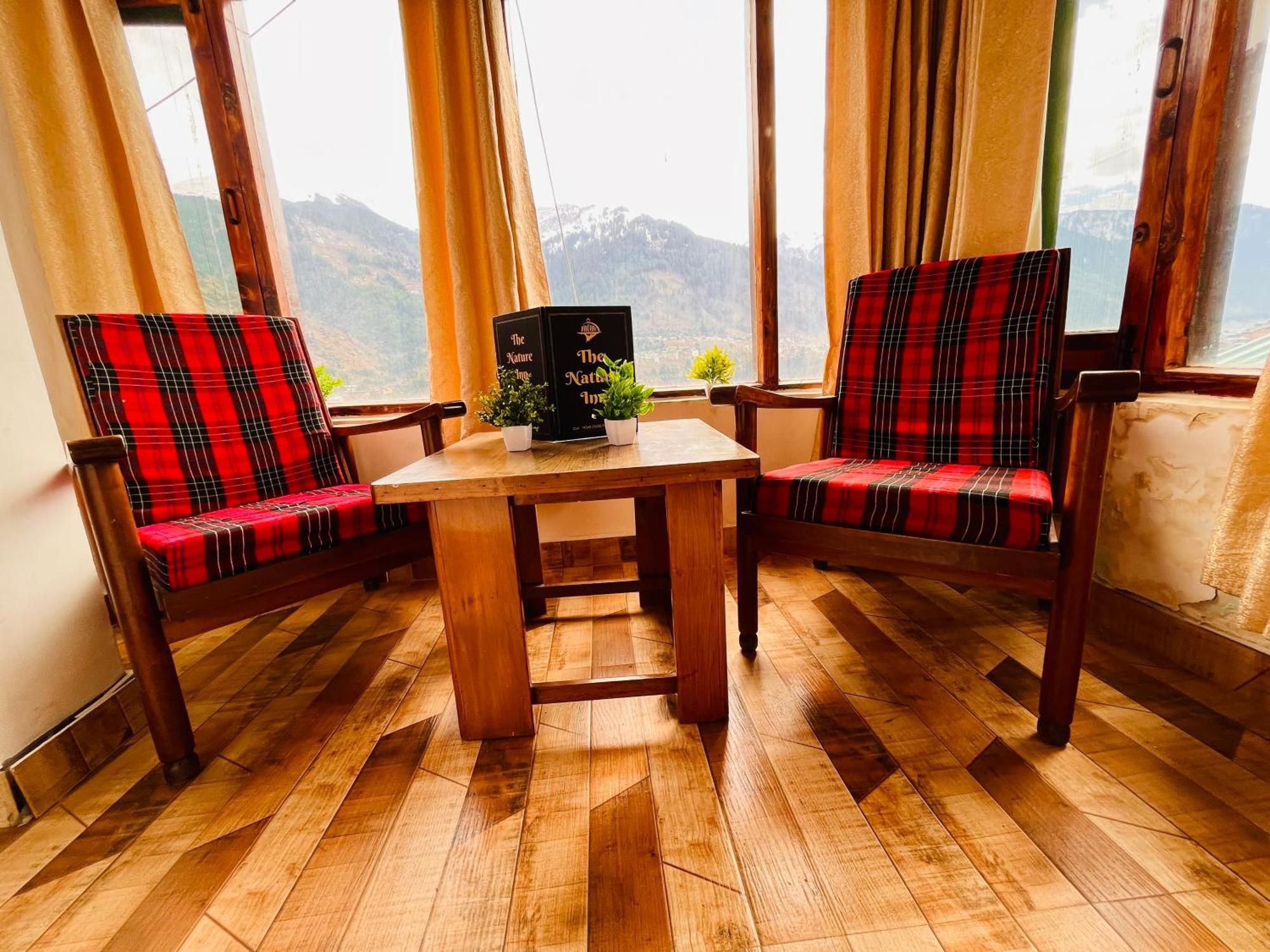 Himalayan Nomad Cottage, Manali ! All 2 Bedroom Independent Cottages ! Personal Lawn Every Cottage ! Parking ! Scenic Mountains View ! Spacious Rooms ! Extérieur photo
