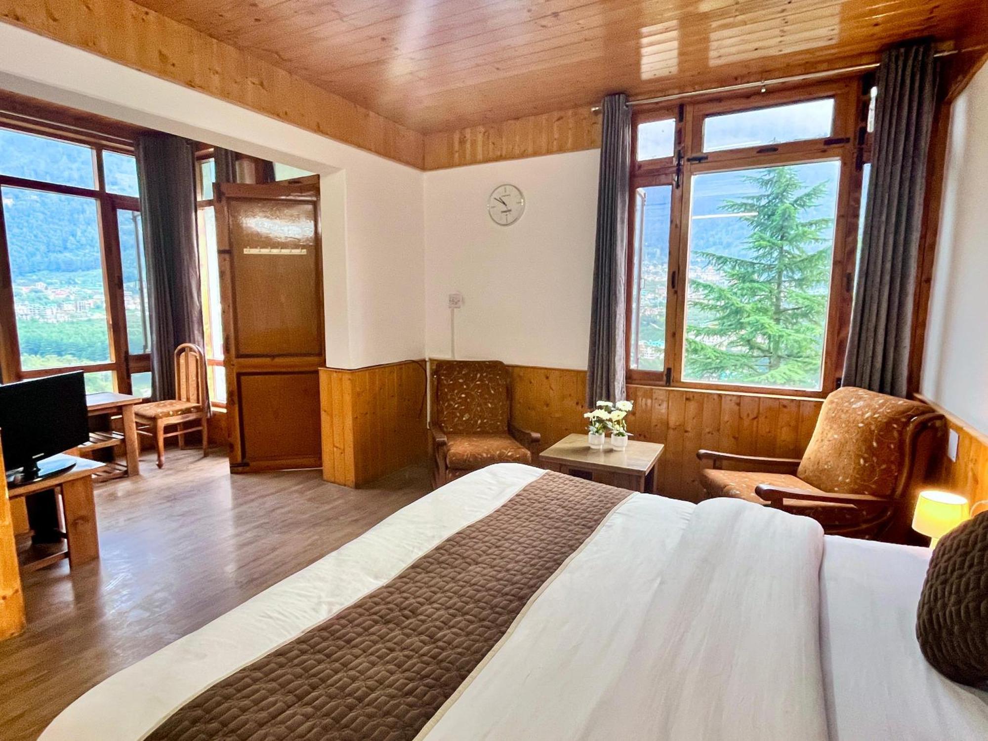 Himalayan Nomad Cottage, Manali ! All 2 Bedroom Independent Cottages ! Personal Lawn Every Cottage ! Parking ! Scenic Mountains View ! Spacious Rooms ! Extérieur photo